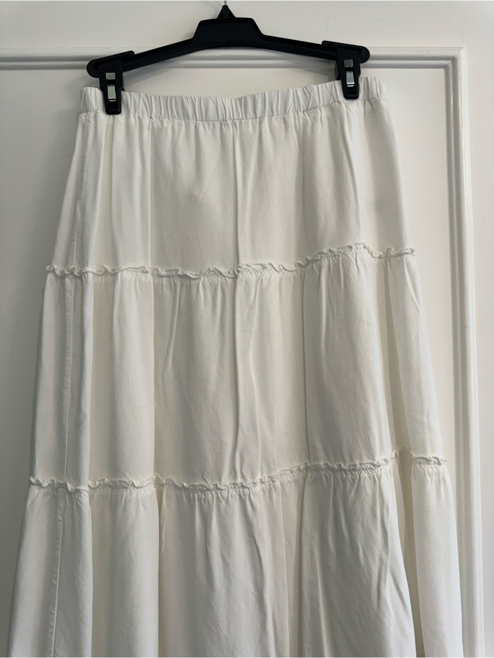 Brandy Melville White Tiered Maxi Skirt - Picture 2 of 2